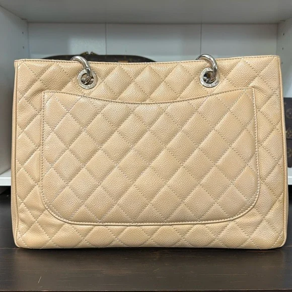 Chanel CC Quilted Shoulder Bag Caviar Beige Large Shopping Tote - Picture 3 of 16